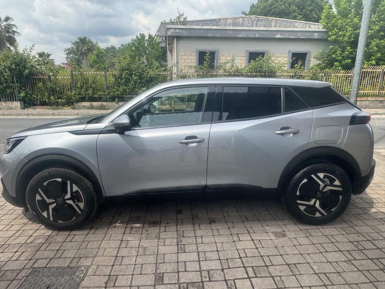 Peugeot 2008 PureTech 130 EAT8 37000KM