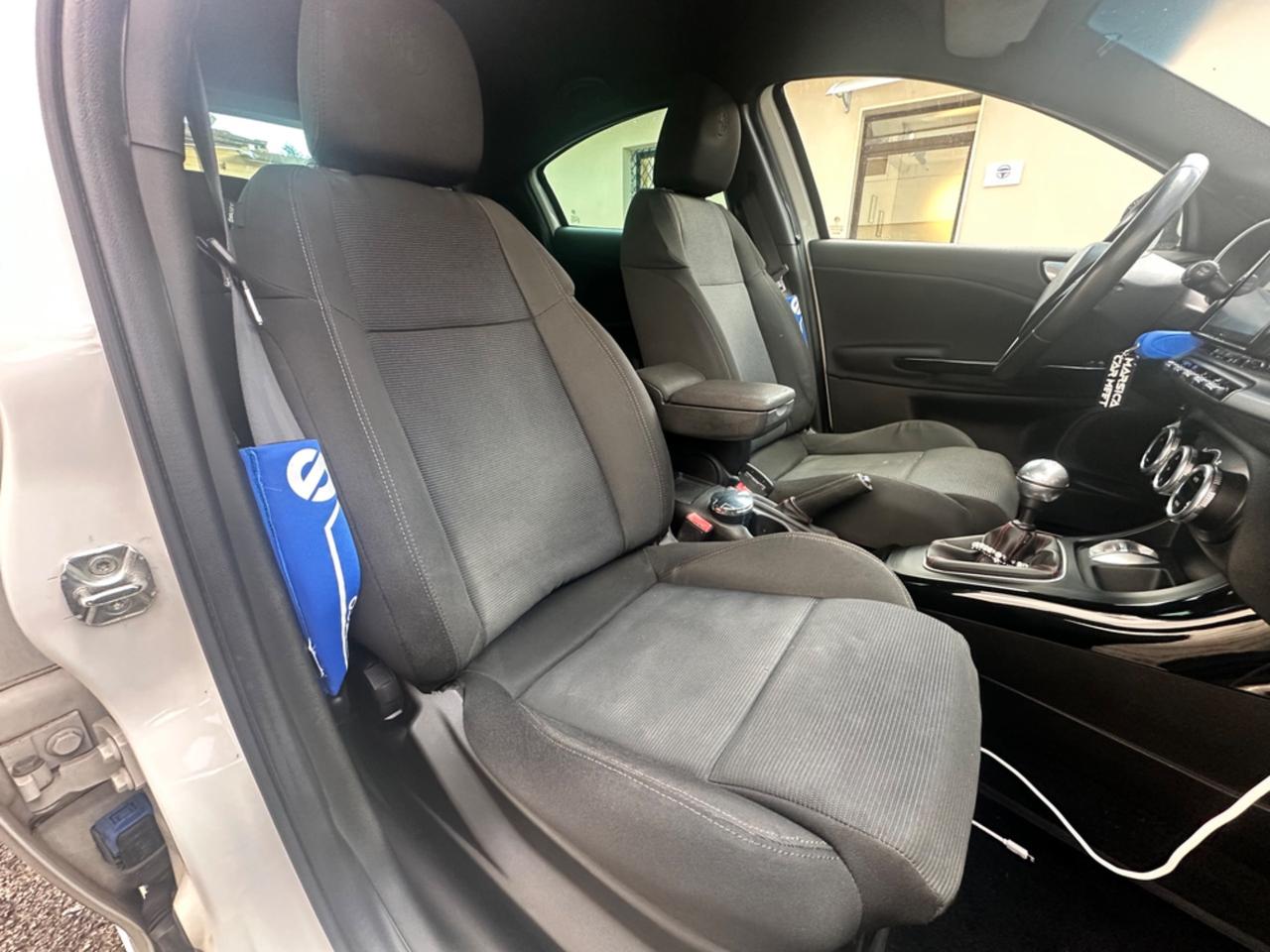 Alfa Romeo Giulietta 2.0 JTDm-2 140 CV Exclusive