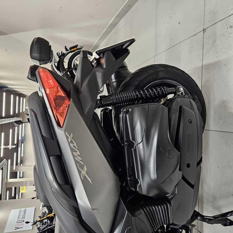 Yamaha X-Max 400 - 2016