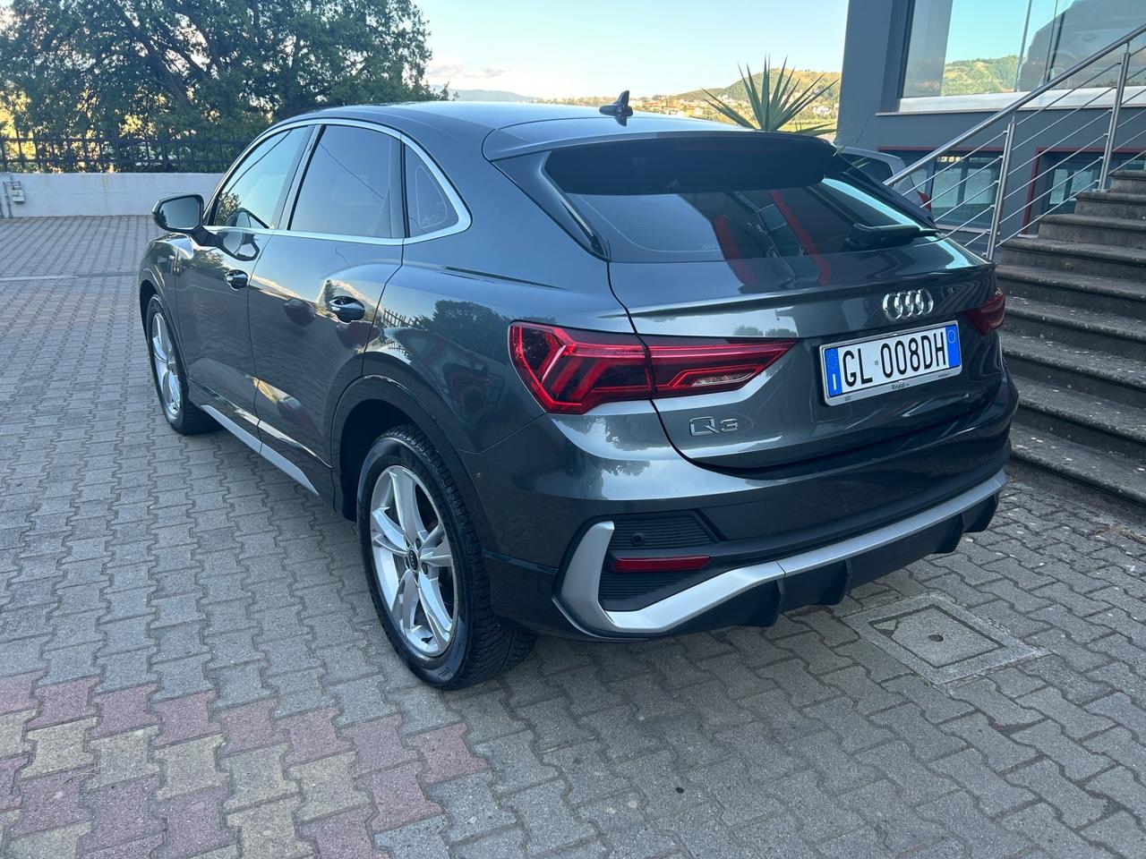 Audi Q3 35 TDI Sportback S tronic S line edition