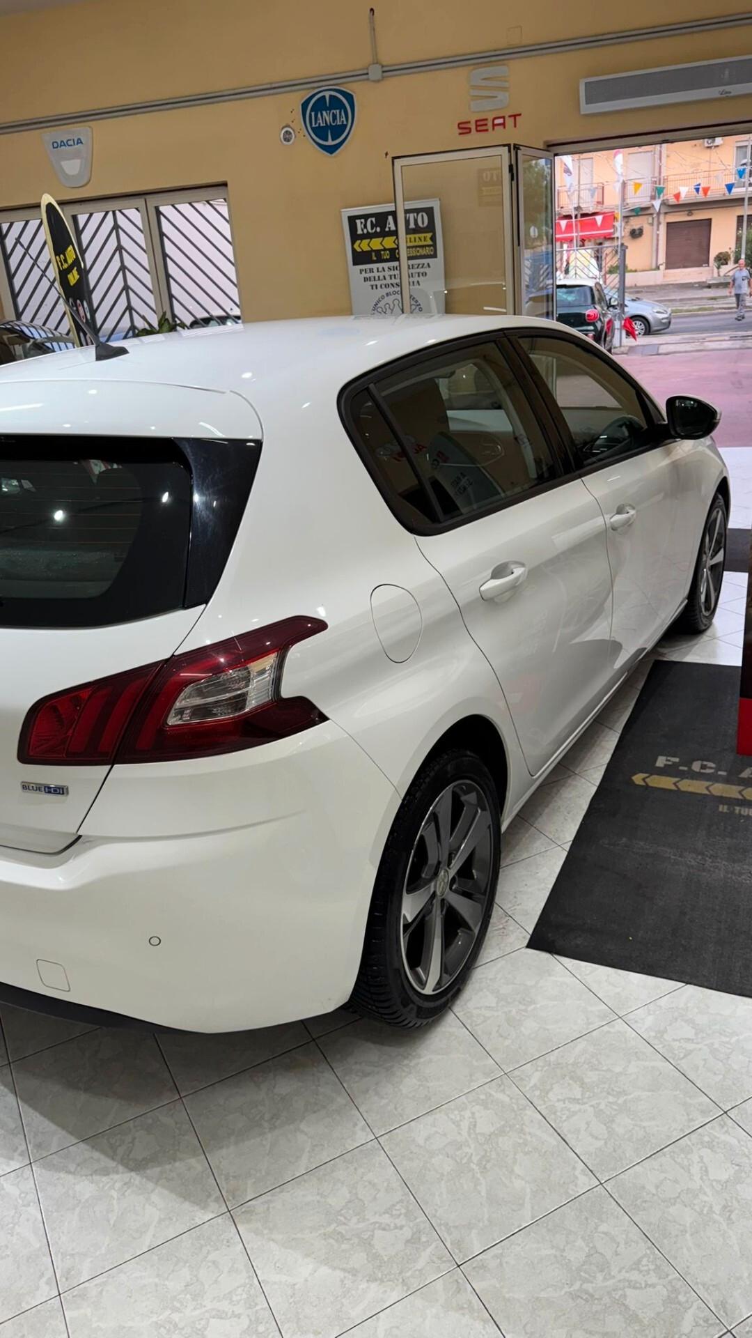 Peugeot 308 BlueHDi 120 S&S EAT6 GT Line