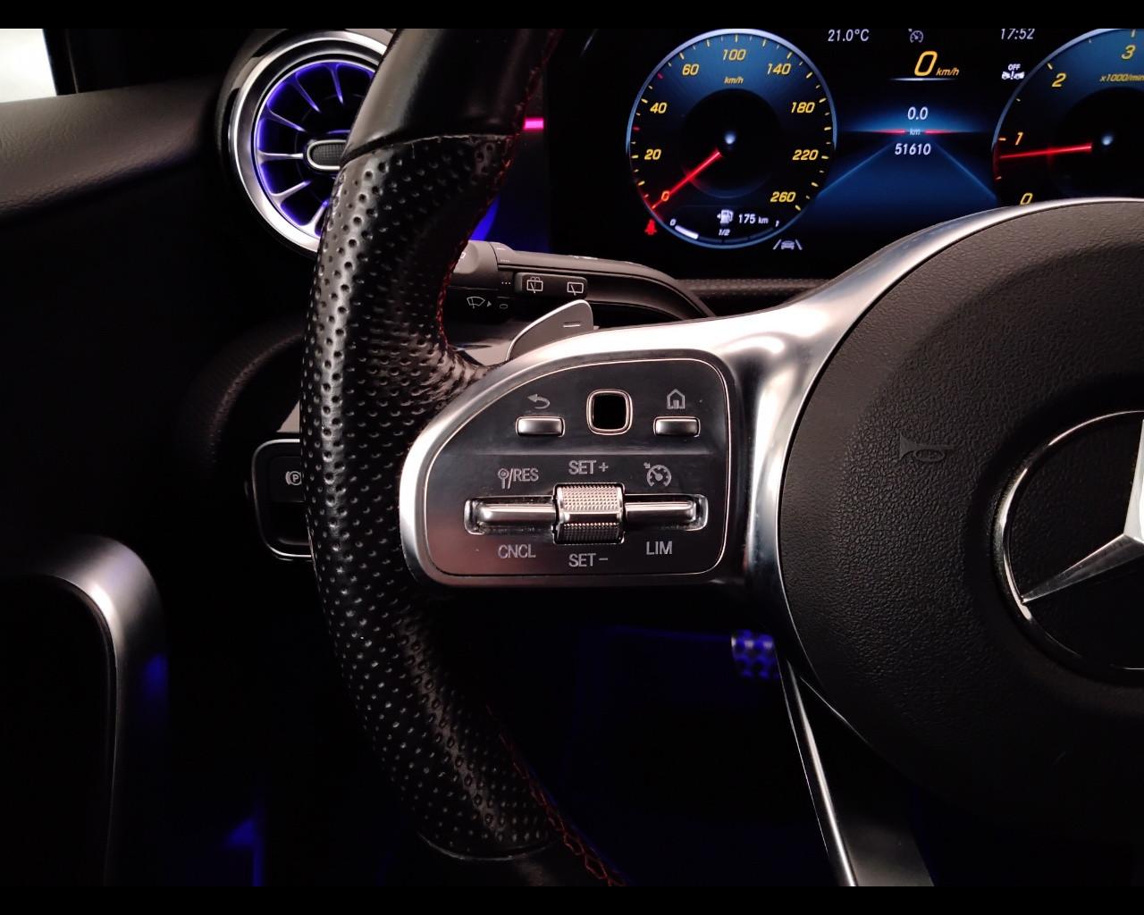 Mercedes-Benz Classe A - W177 2018 - A 180 d Premium auto
