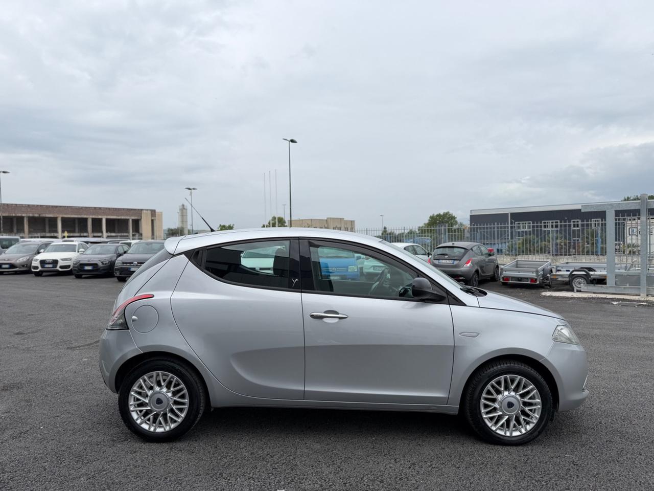 Lancia Ypsilon 1.3 MJT 16V 95 CV 5 porte S&S Gold