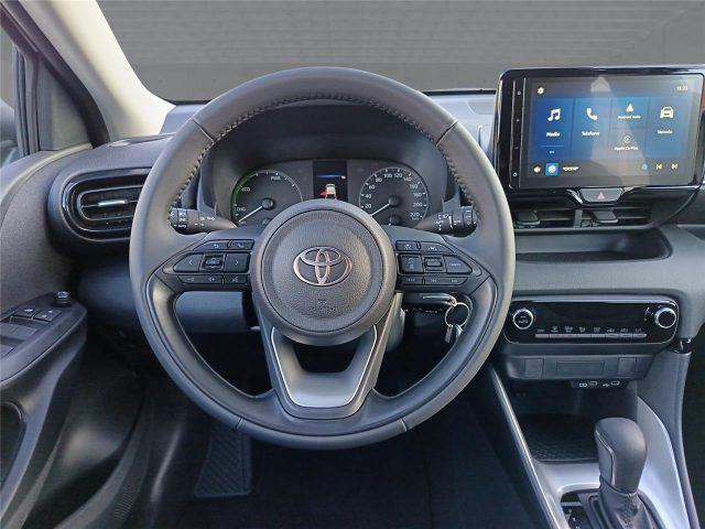 TOYOTA Yaris 4ª serie 1.5 Hybrid 5 porte Active