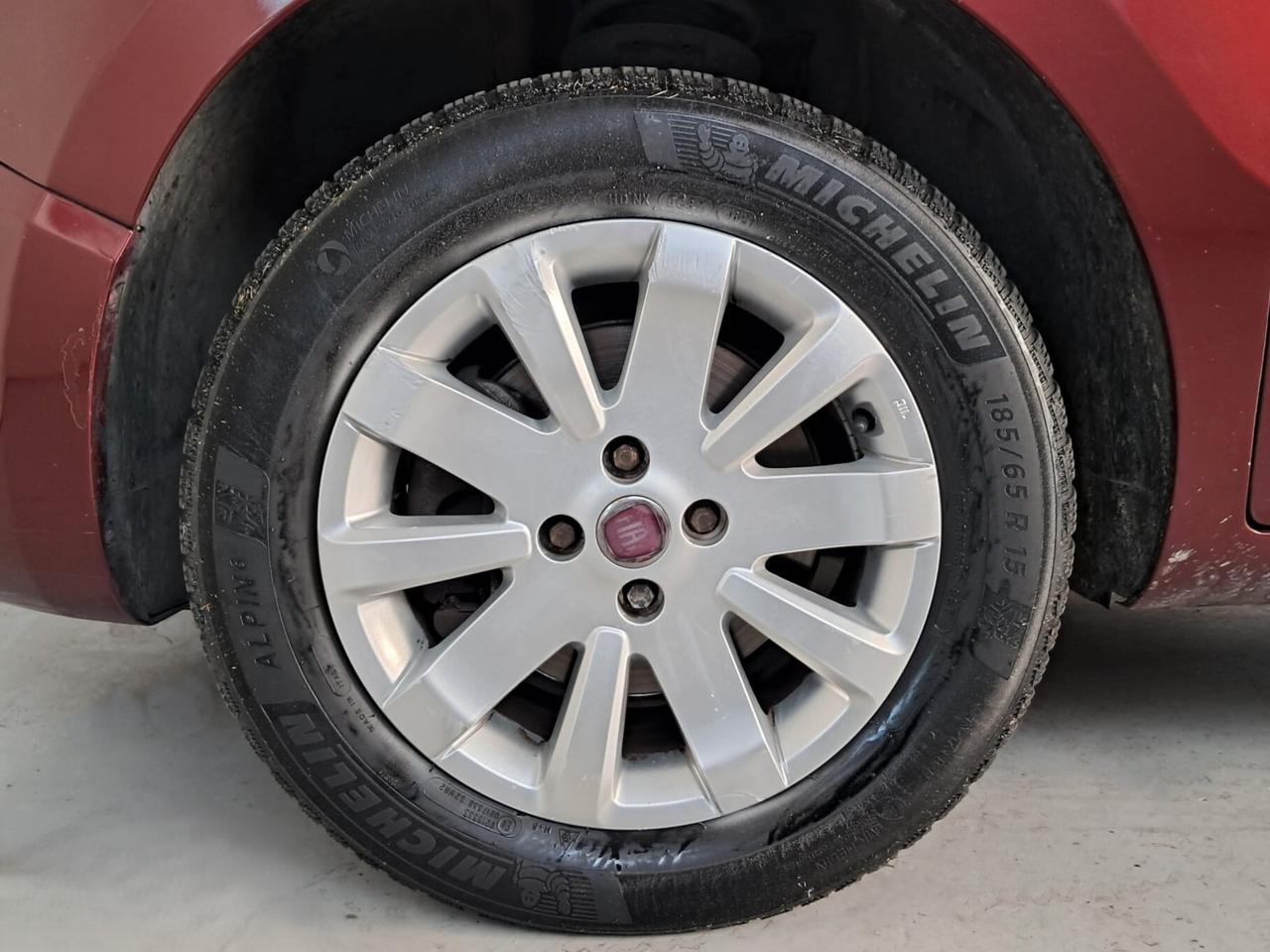 Fiat Qubo 1.3 MJT 95 CV Trekking