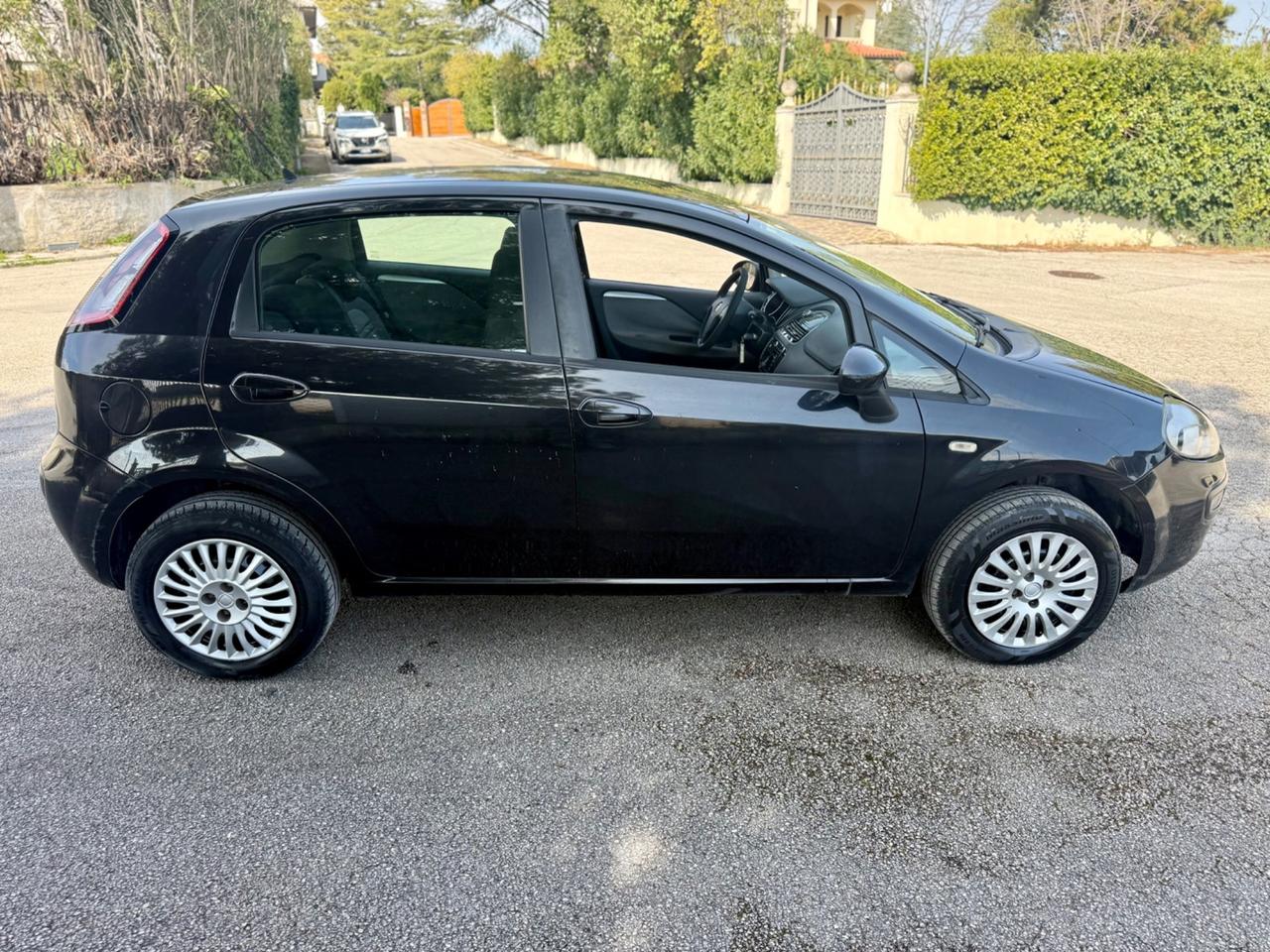 Fiat punto evo 1.4 natural power Uniproprietà