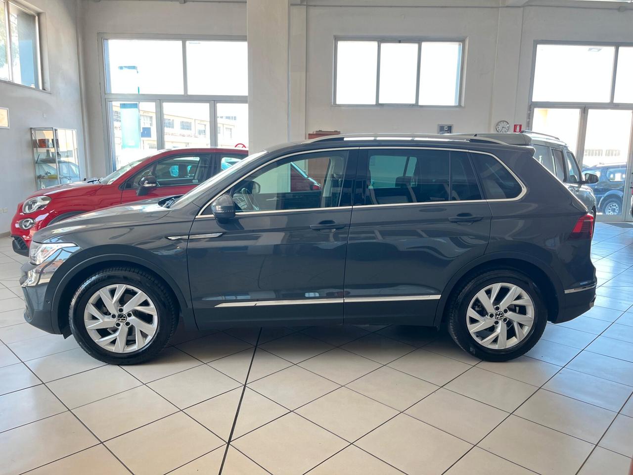 Volkswagen Tiguan 2.0 TDI 150 CV SCR DSG Elegance