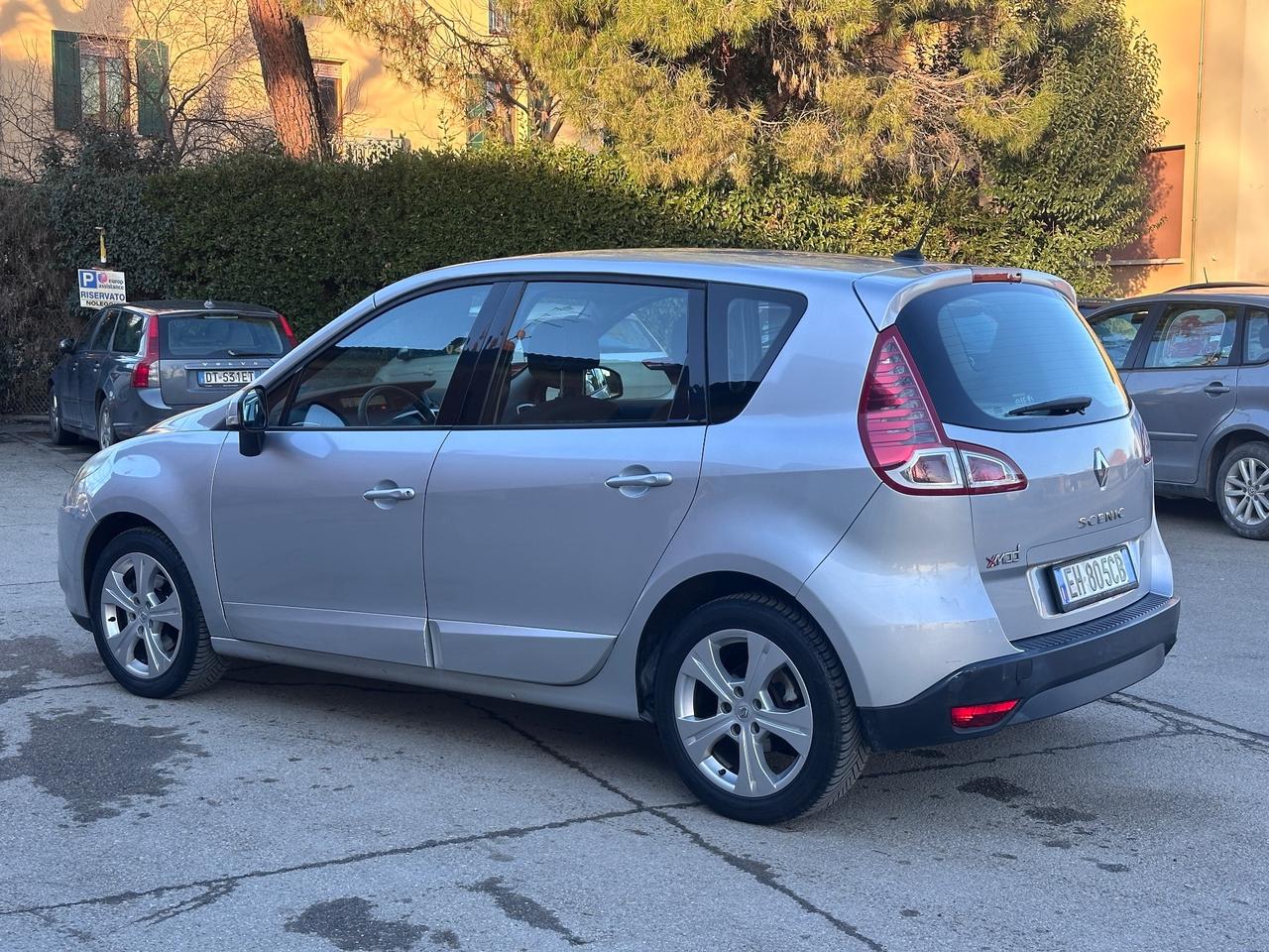 Renault Scenic Scénic X-Mod 1.6 Gpl Attractive