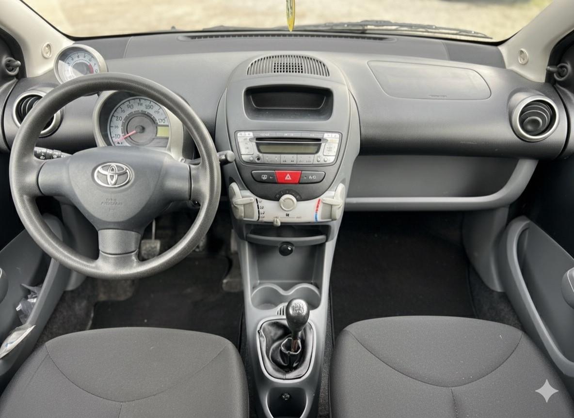 Toyota Aygo 1.0 12V VVT-i 3 porte Sol