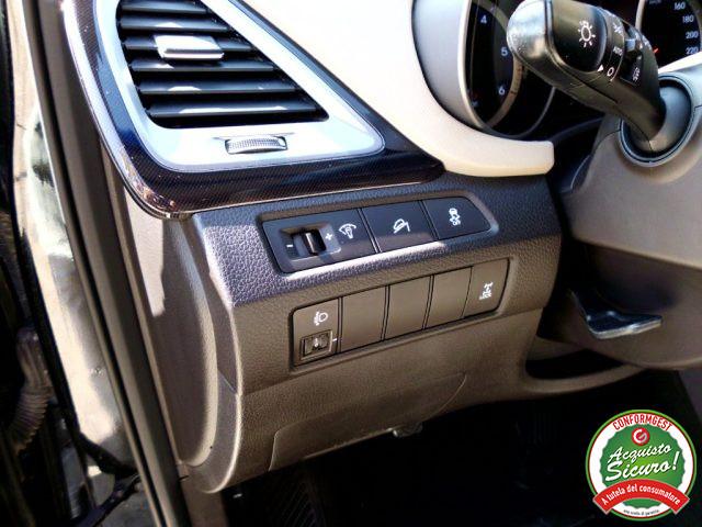 HYUNDAI Santa Fe 2.0 CRDi 4WD Style
