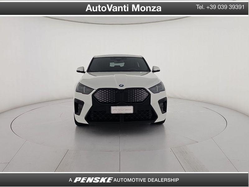 BMW iX2 eDrive 20 M Sport Pro