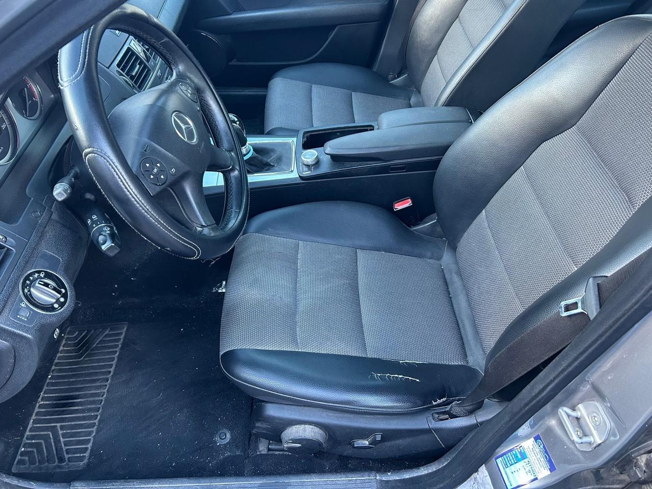 Mercedes-benz C 220 CDI LEGGI NOTE