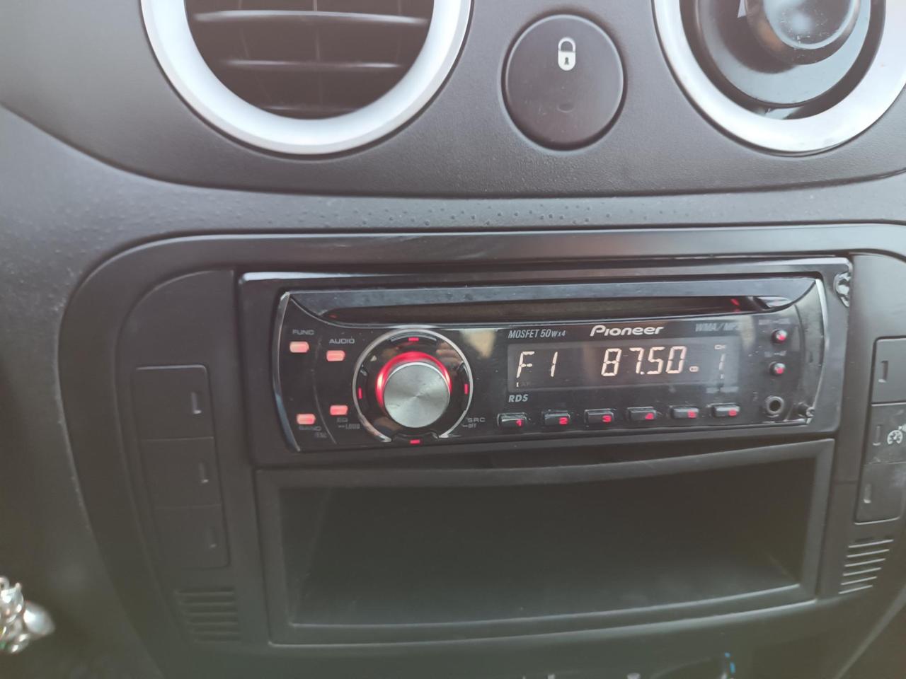 Citroen C3 1.1 Perfect ecoenergy (bi-energy)