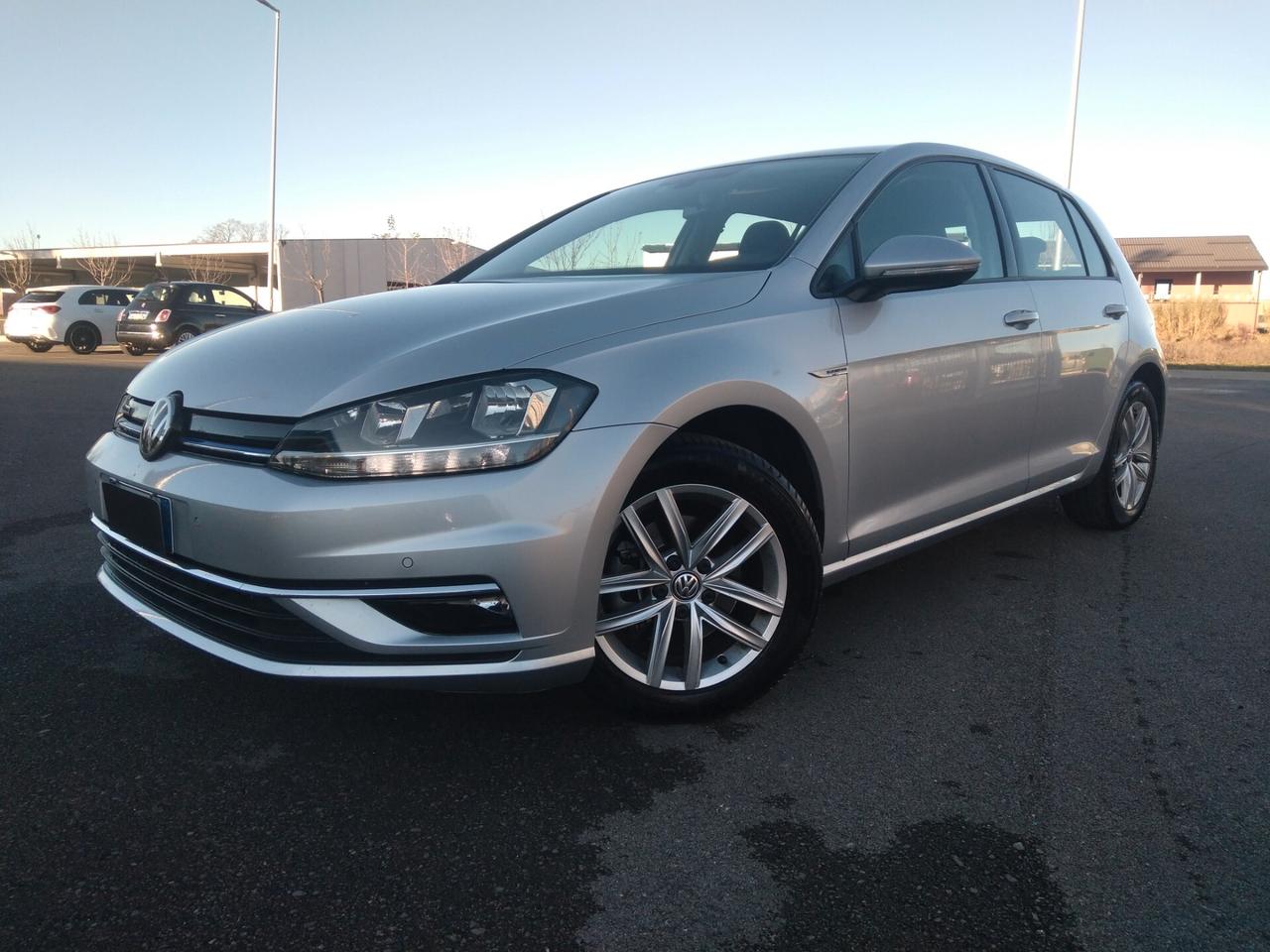 Volkswagen Golf 1.5 TGI DSG 5p. Executive BlueMotion Technology x neopatentati