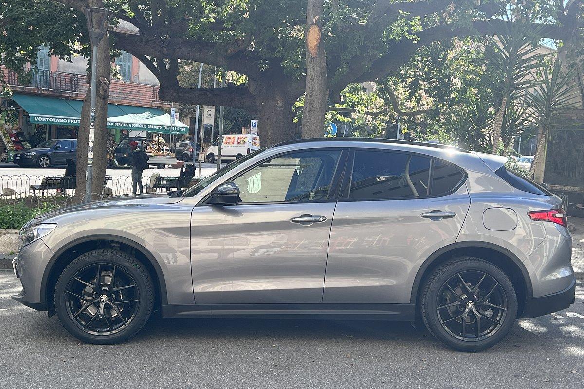 ALFA ROMEO Stelvio 2.2 Turbodiesel 210 CV AT8 Q4 B-Tech