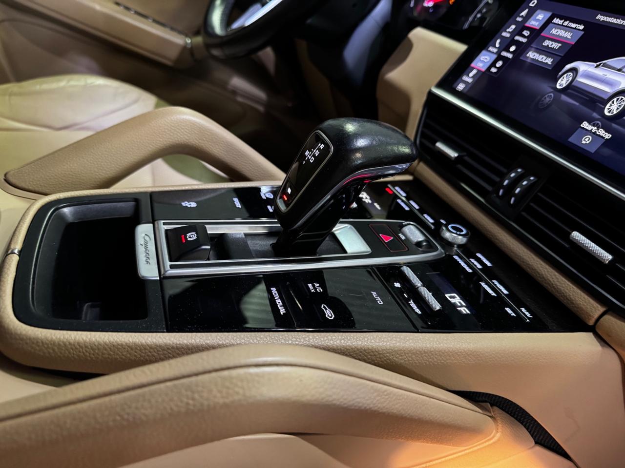 PORSCHE CAYENNE UFF ITALIANA MANUTENZIONE OK PROMO FINANZIARIA OK PERMUTE GARANZIA INCLUSA