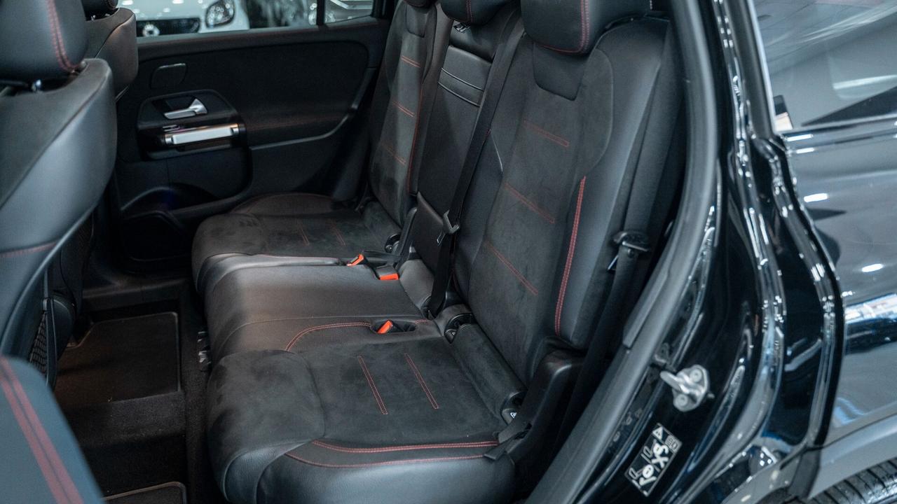 Mercedes-benz GLB 200 D PREMIUM PLUS AMG TETTO PACK LUCI XENON NAVI FULL OPTIONAL