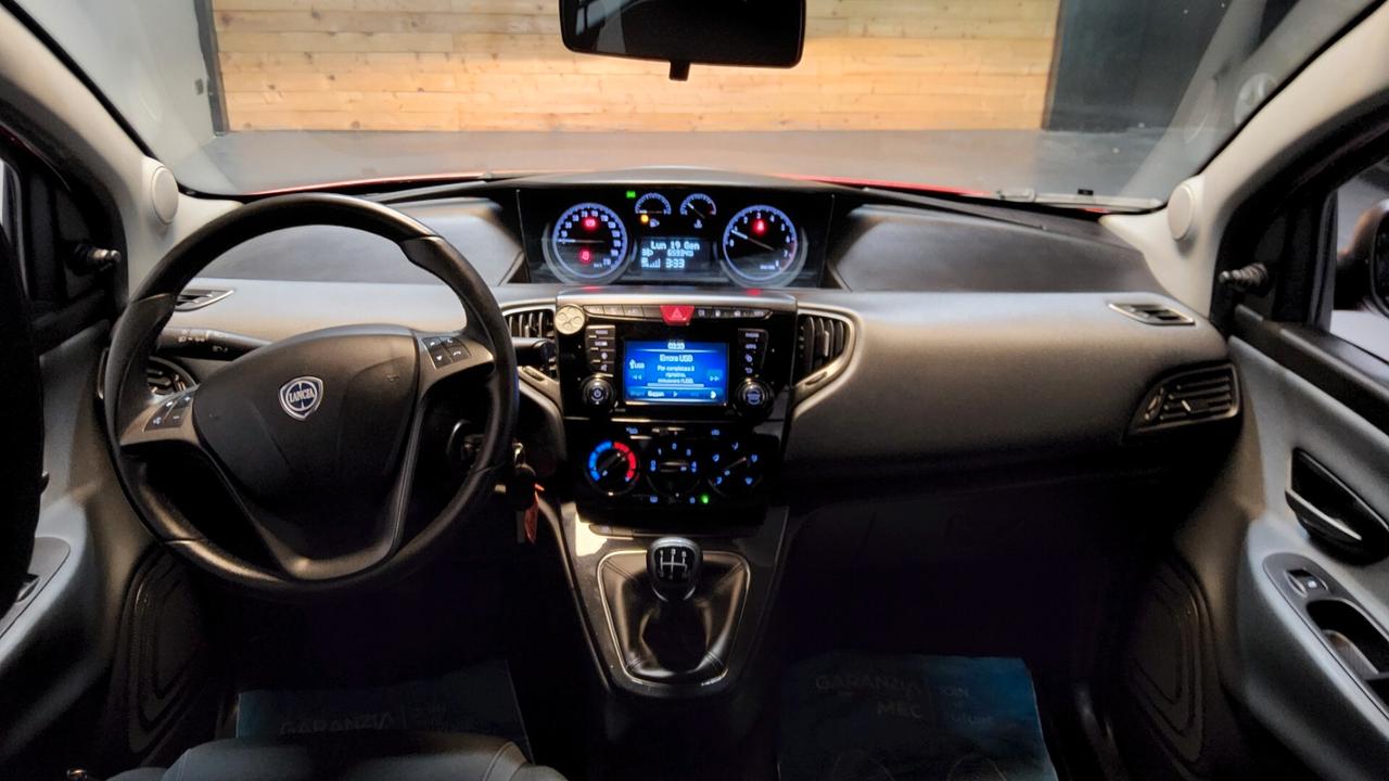 Lancia Ypsilon 1.2 69 CV 5 porte GPL Ecochic Gold