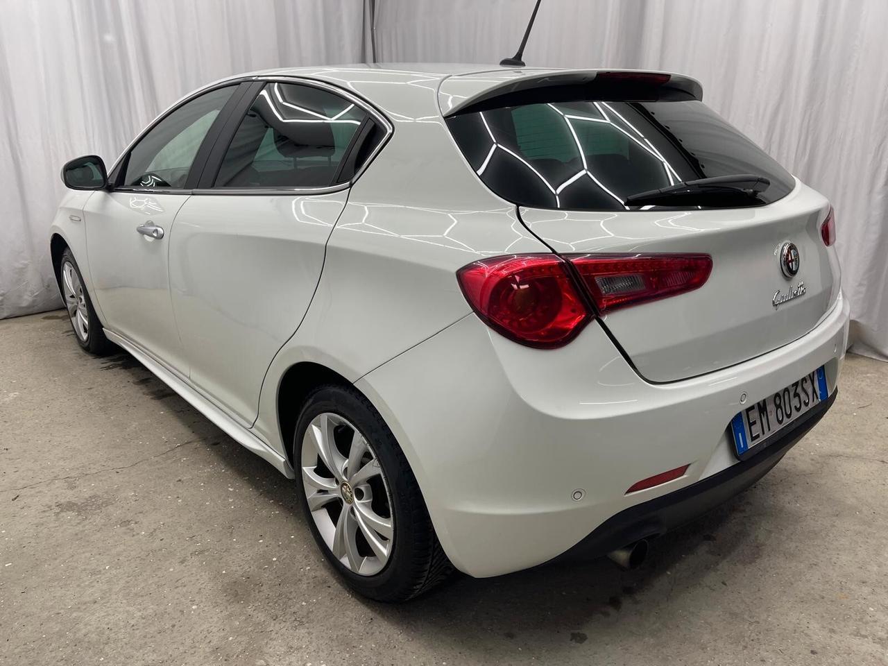 Alfa Romeo Giulietta 1.4 Turbo 120 CV GPL ORIGINALE Distinctive + PELLE SEDILI ELETTRICI NAVI