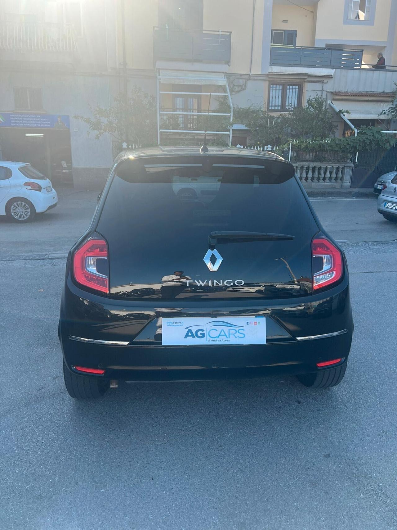 Renault Twingo SCe 65 CV Urban Night