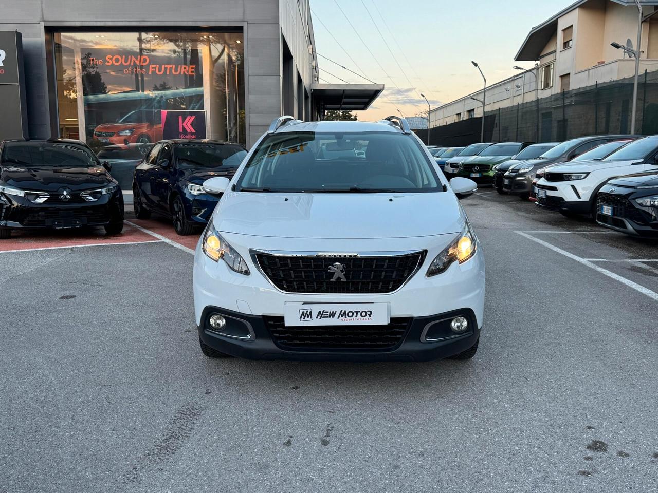 Peugeot 2008 1.5 DIESEL BlueHDi 100 Active