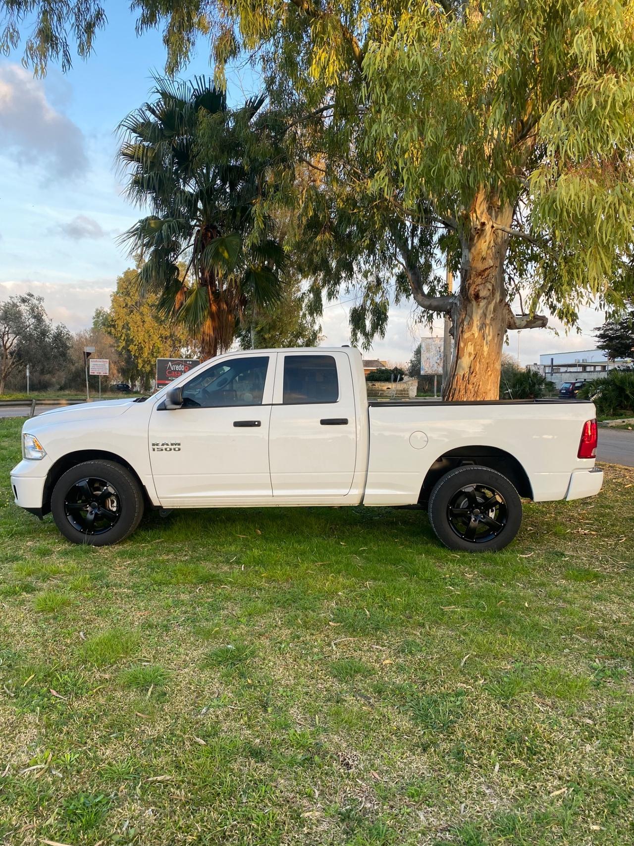 Dodge RAM Pick UP