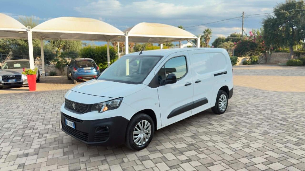 Peugeot Partner 1.5 b-hdi 3 posti