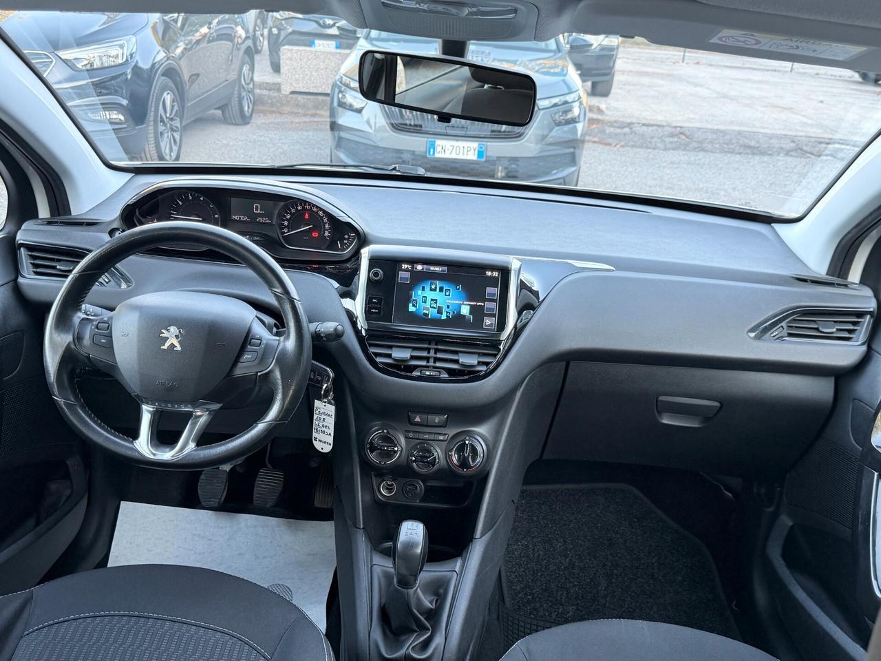 "SUPER ECO" Peugeot 208 PureTech GPL Active