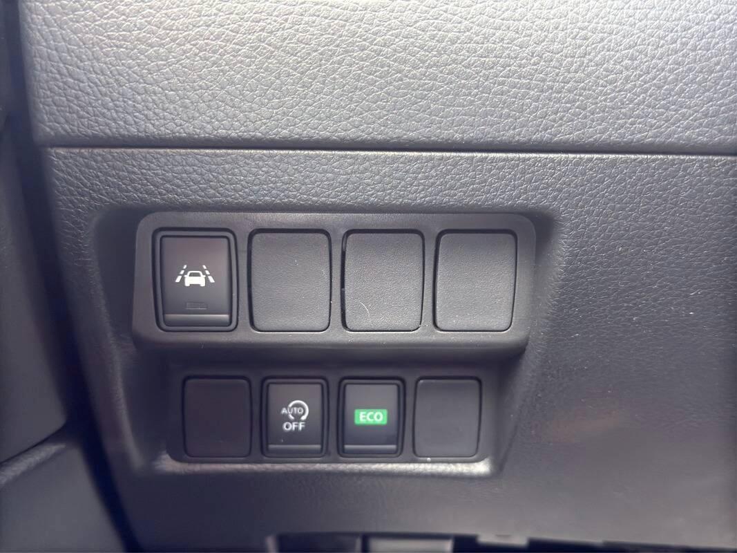 Nissan Qashqai 1.5 dci N-Connecta 115cv dct Con TELECAMERA & NAV.