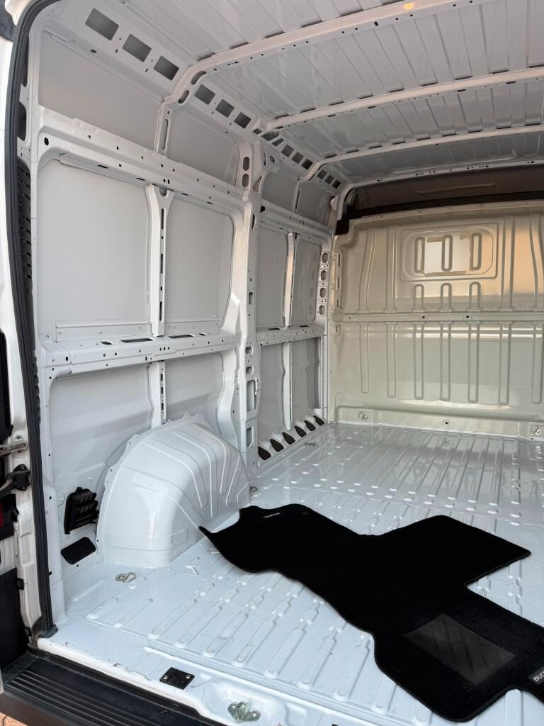 Fiat Ducato 30 2.2 Mjt 140CV PM-TM Furgone