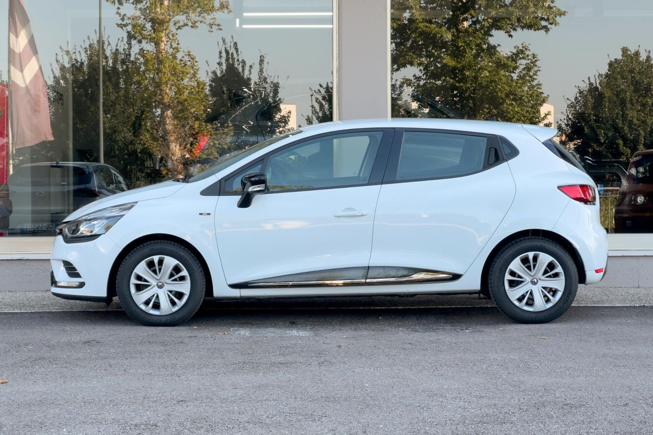 Renault Clio dCi 8V 90 CV 5 porte Moschino Intens