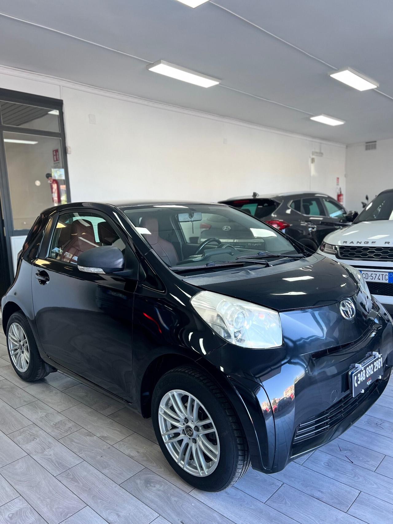 Toyota iQ 1.0 Multidrive