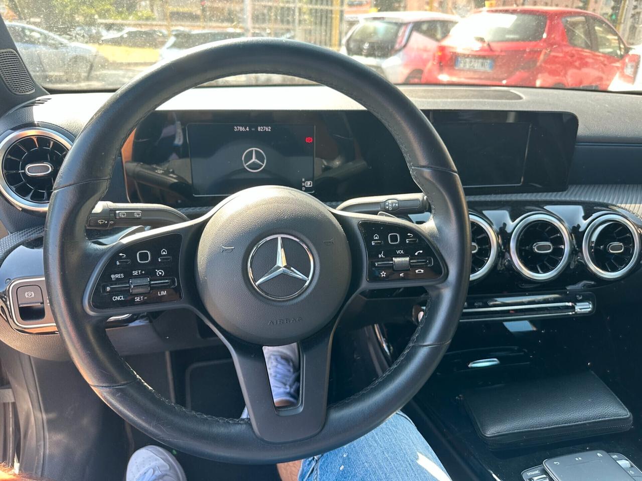 Mercedes-benz A 180 d Automatic Sport