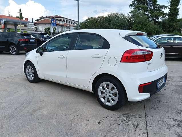 Kia Rio Rio III 5p 1.1 crdi Cool Techno Pack E6