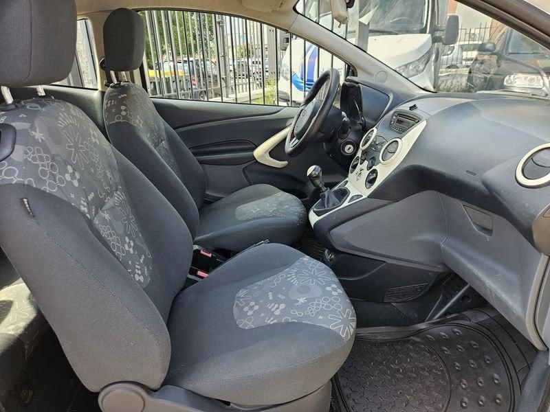 Ford Ka 1.3 TDCi 75CV DPF Titanium
