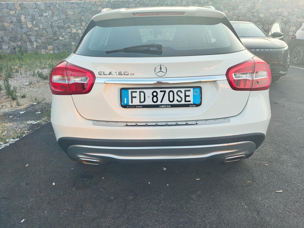 Mercedes-benz GLA 180 d Business
