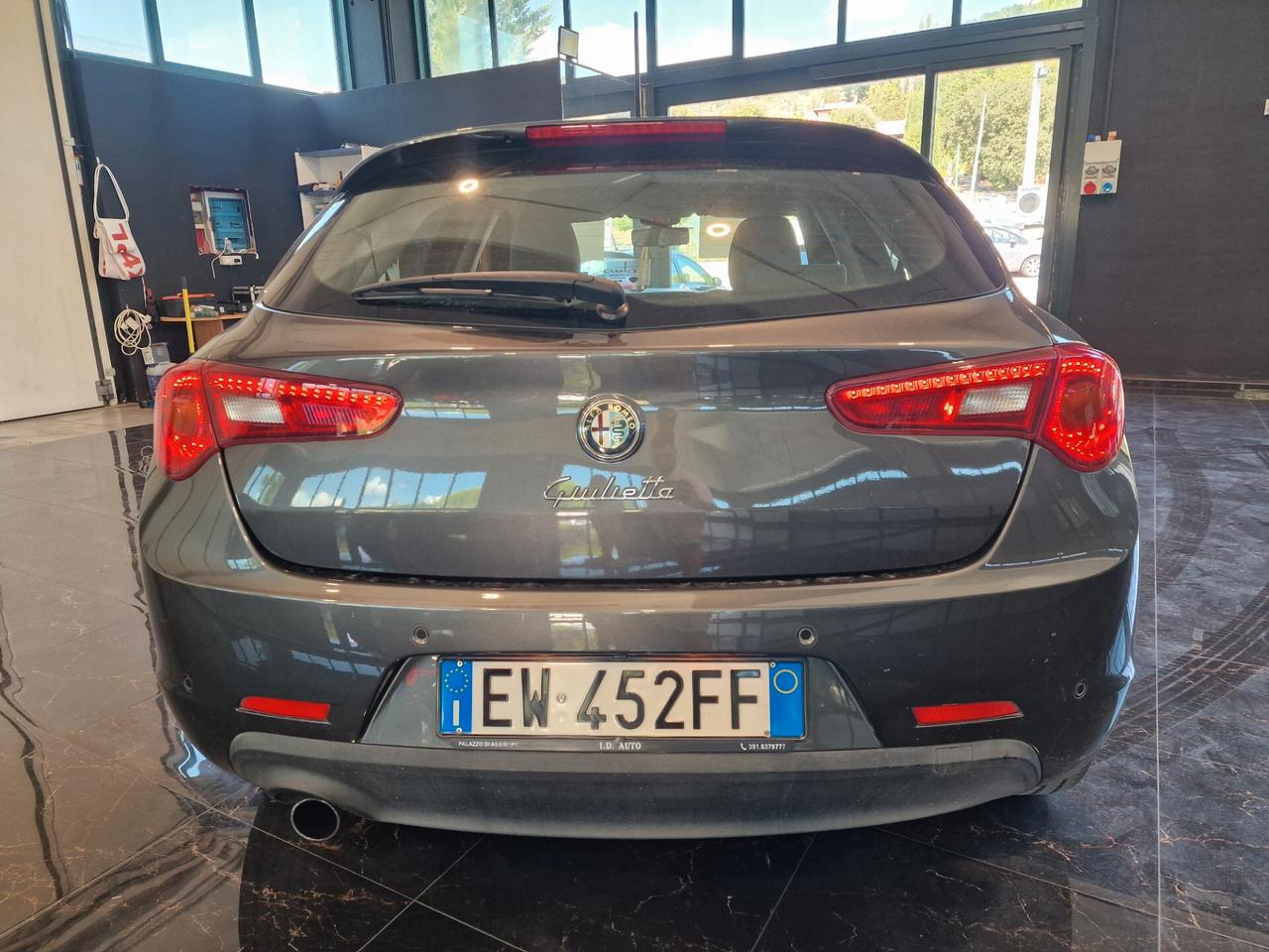 Alfa Romeo Giulietta 1.6 JTDm-2 105 CV Exclusive