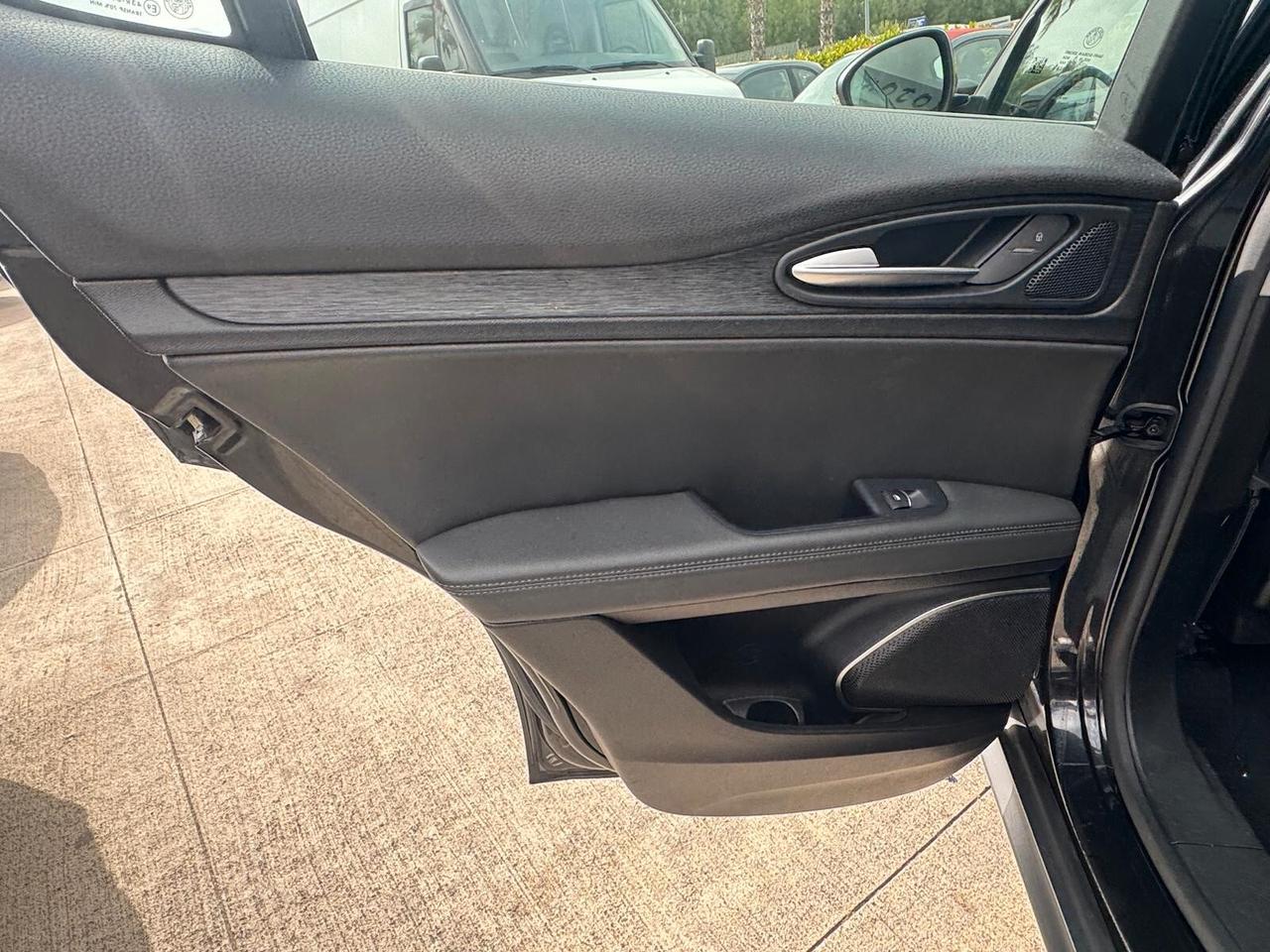 Alfa Romeo Stelvio 2.2 q4 210 CV iva esposta