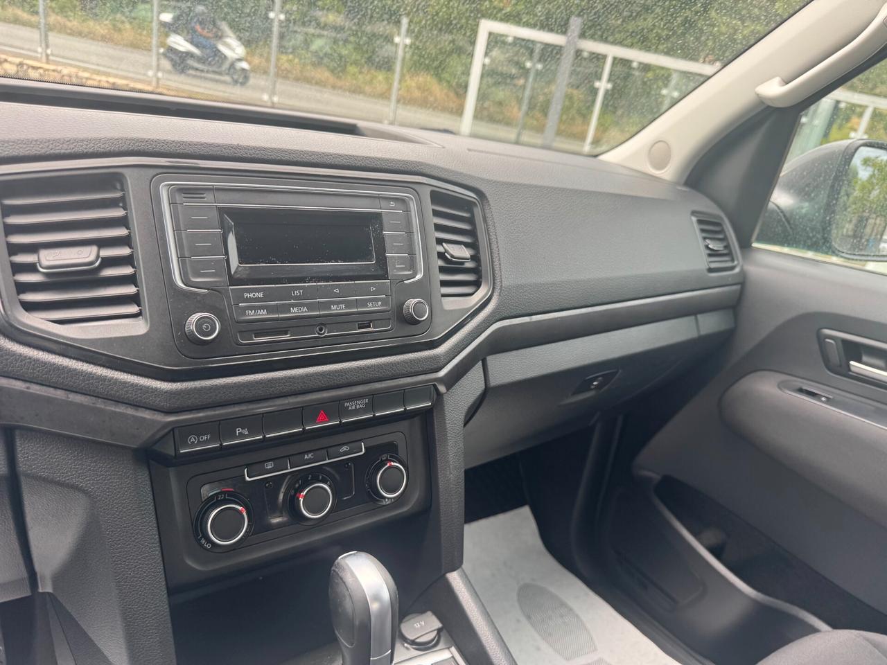 Volkswagen Amarok 3.0 V6 TDI 4MOTION BMT permanente aut. DC Highline