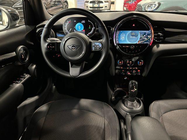 MINI Cooper 1.5 Classic 5 porte Auto -LED-16"-Carplay-Keyless-