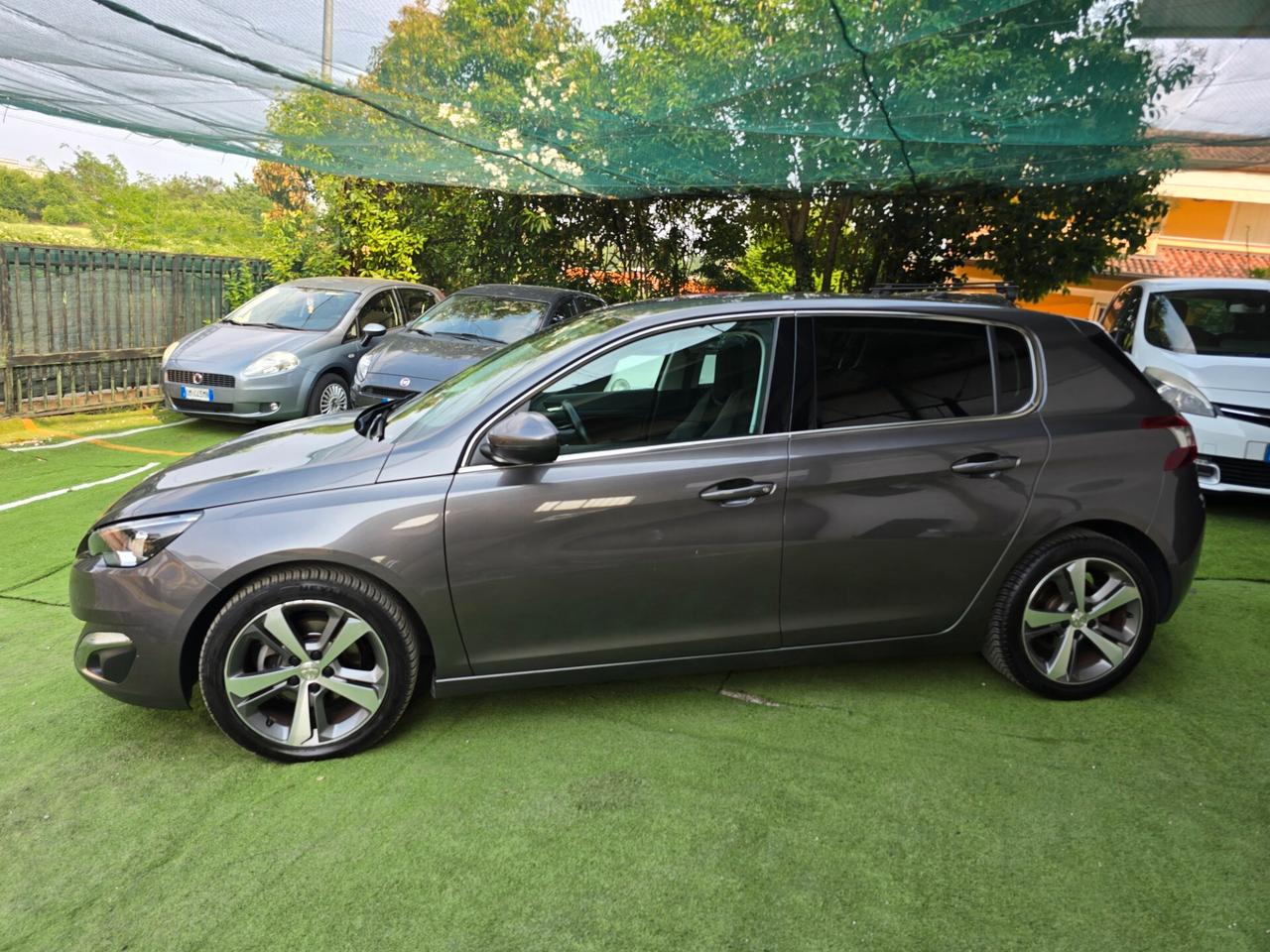 Peugeot 308 1.6HDI 120CV Allure EURO6-2016
