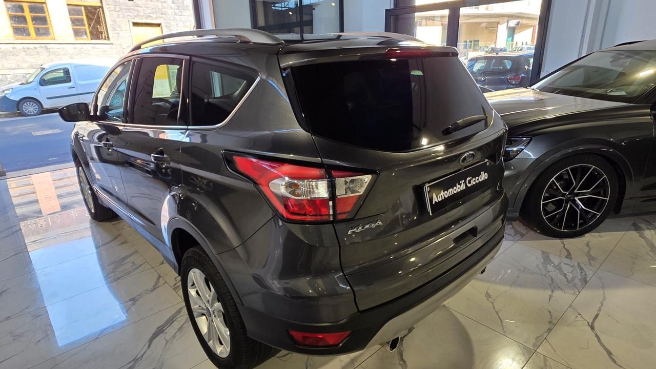 Ford Kuga 2.0 TDCI 150 CV S&S 4WD ST-Line