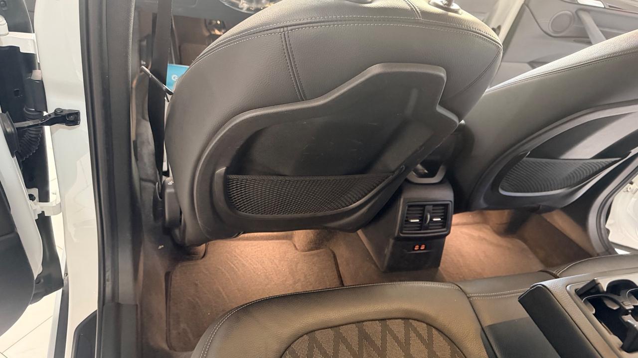 Bmw X1 sDrive18d XDRIVE Msport