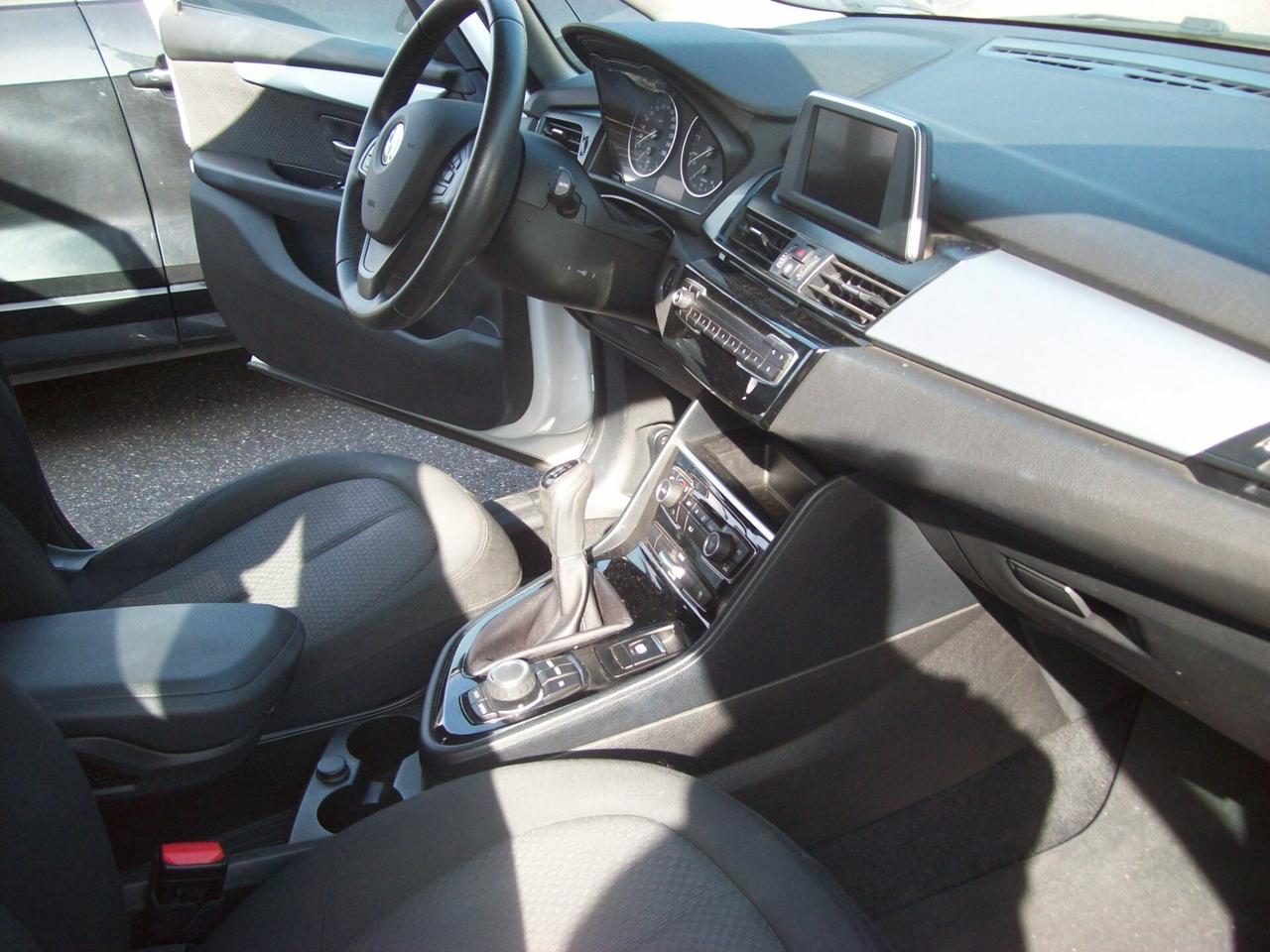 Bmw 216 218i Active Tourer Luxury