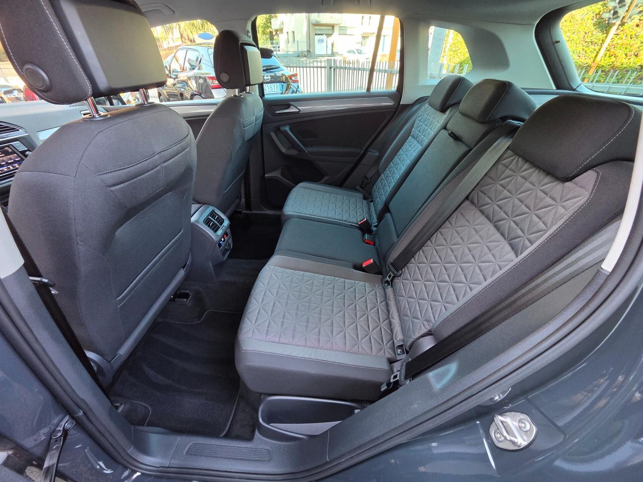 Volkswagen Tiguan 1.5 TSI 150cv DSG / GANCIO TRAINO