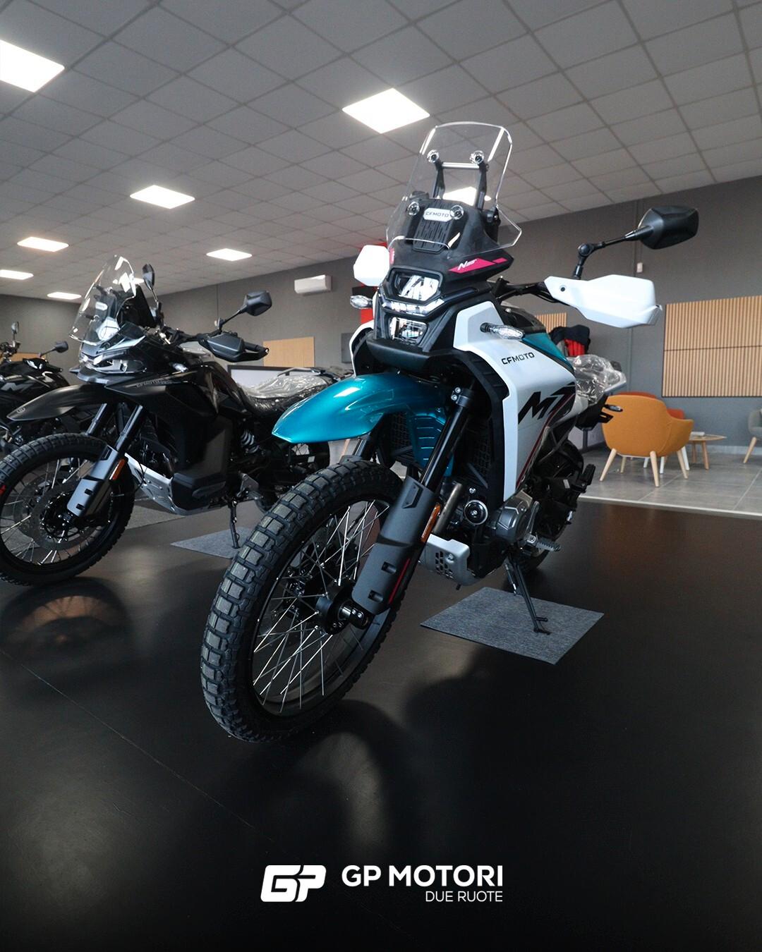 Cf Moto 450MT BLUE ZEPHYR DEMO