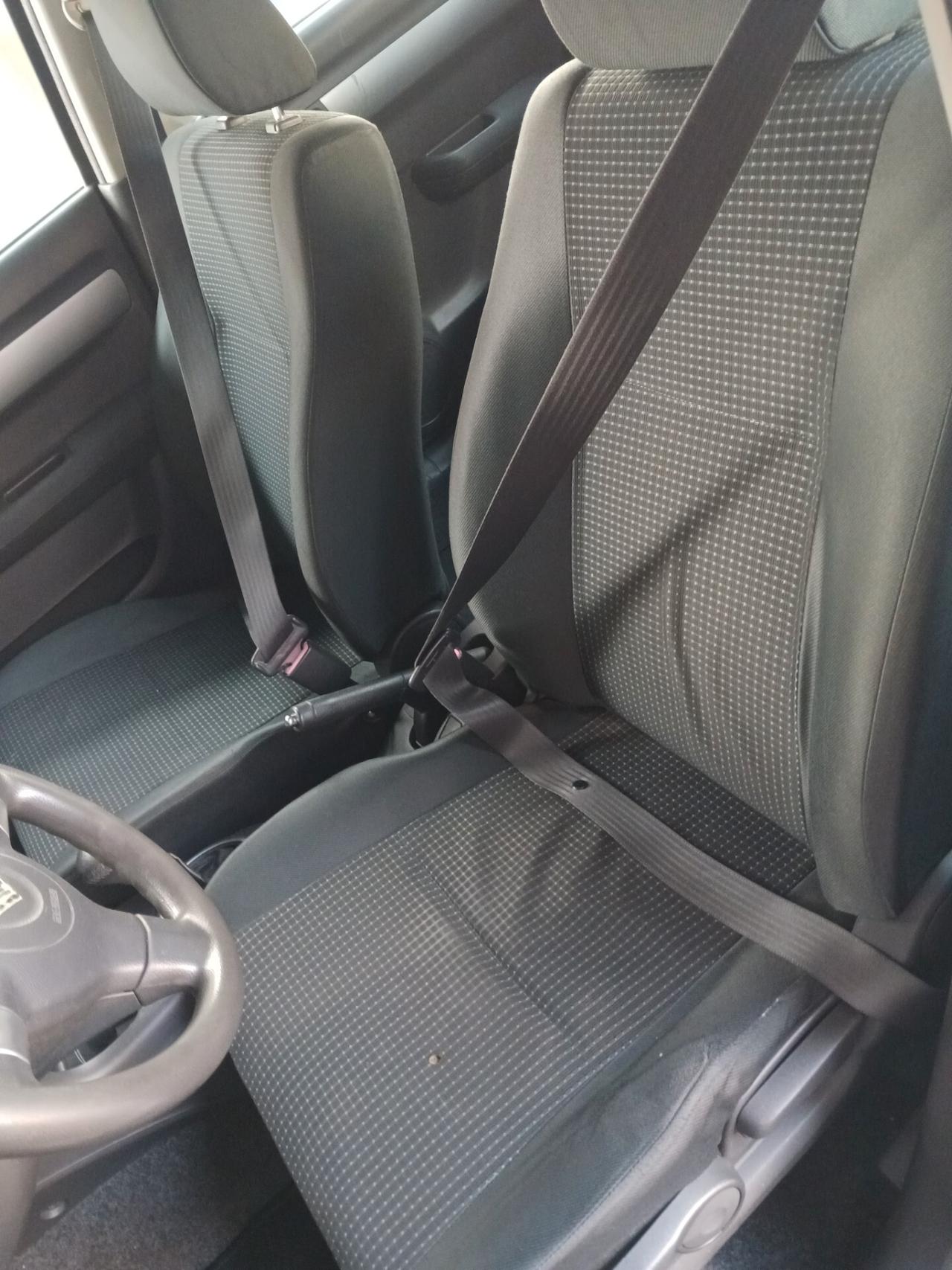 Suzuki Swift benzina-gpl