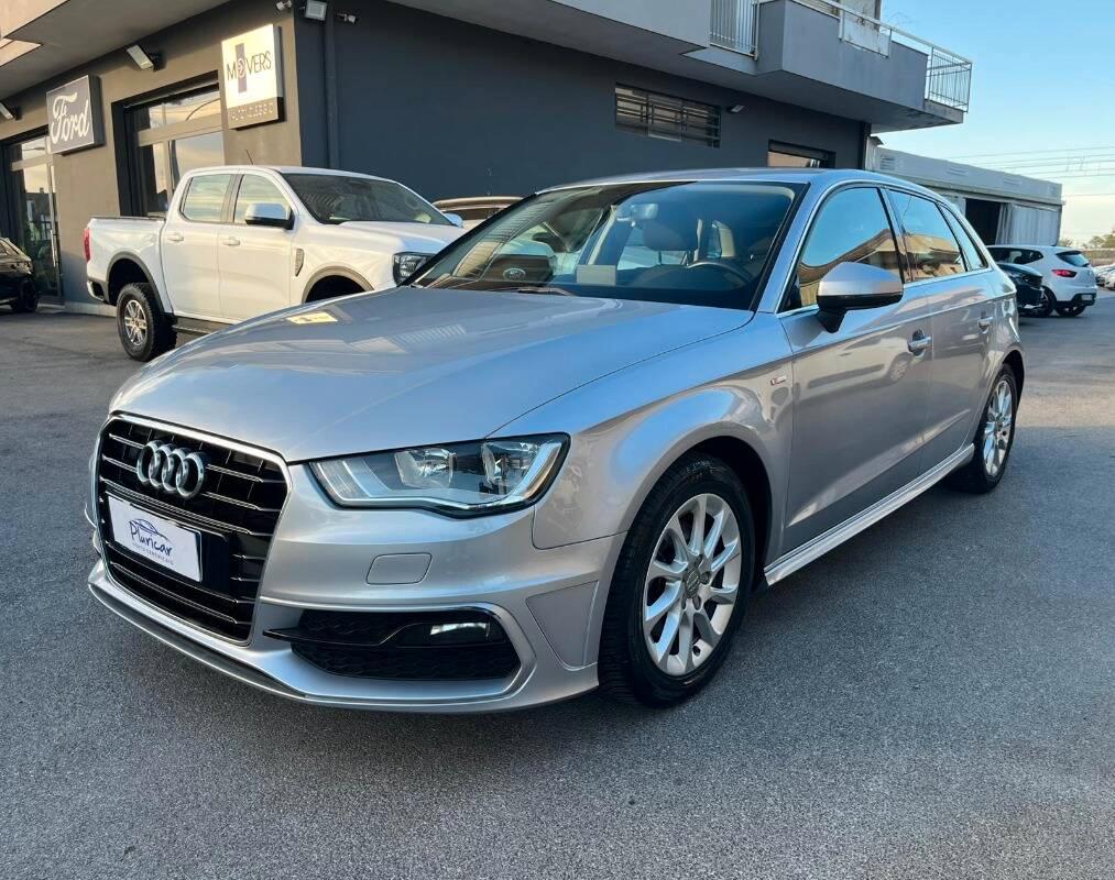 Audi A3 1.6 tdi Business 110cv s-tronic E6