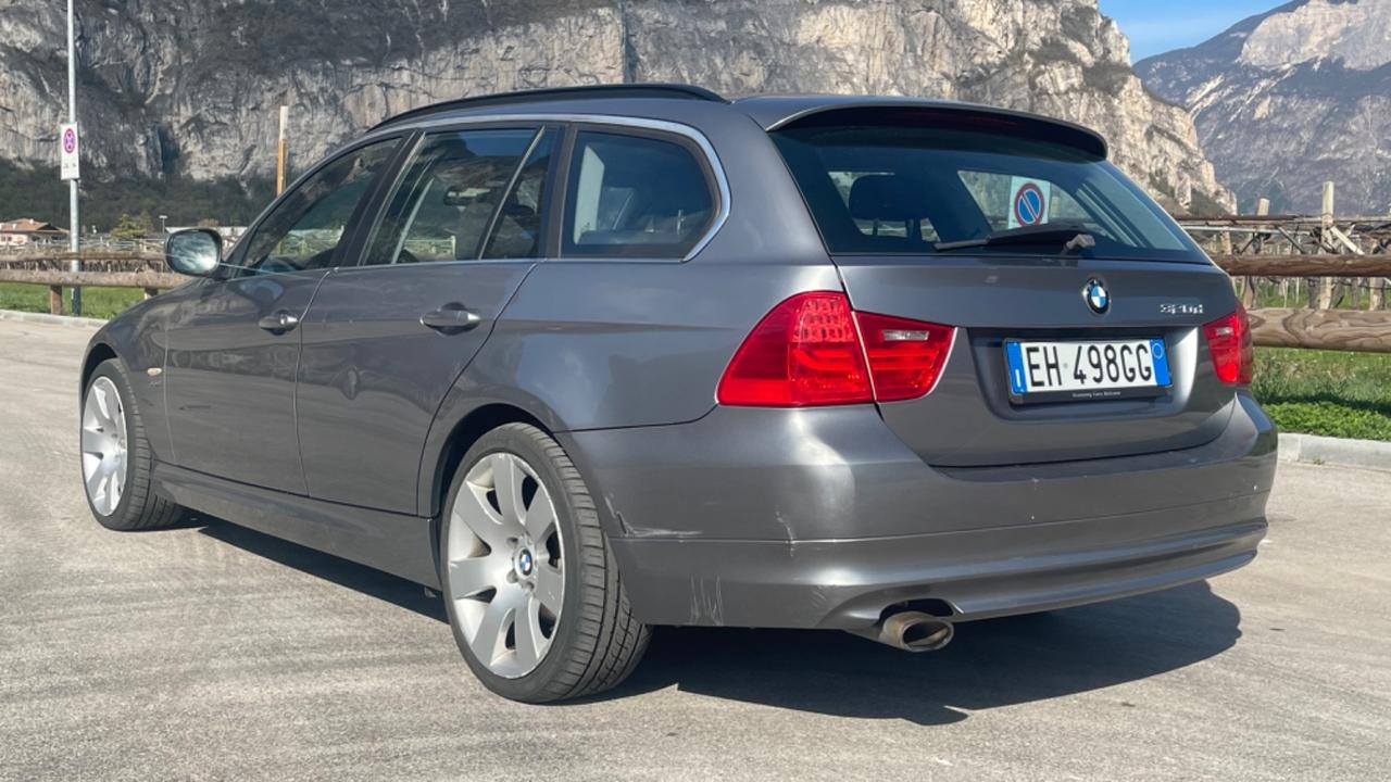 BMW 320D TOURING XDRIVE MANUALE - 2011