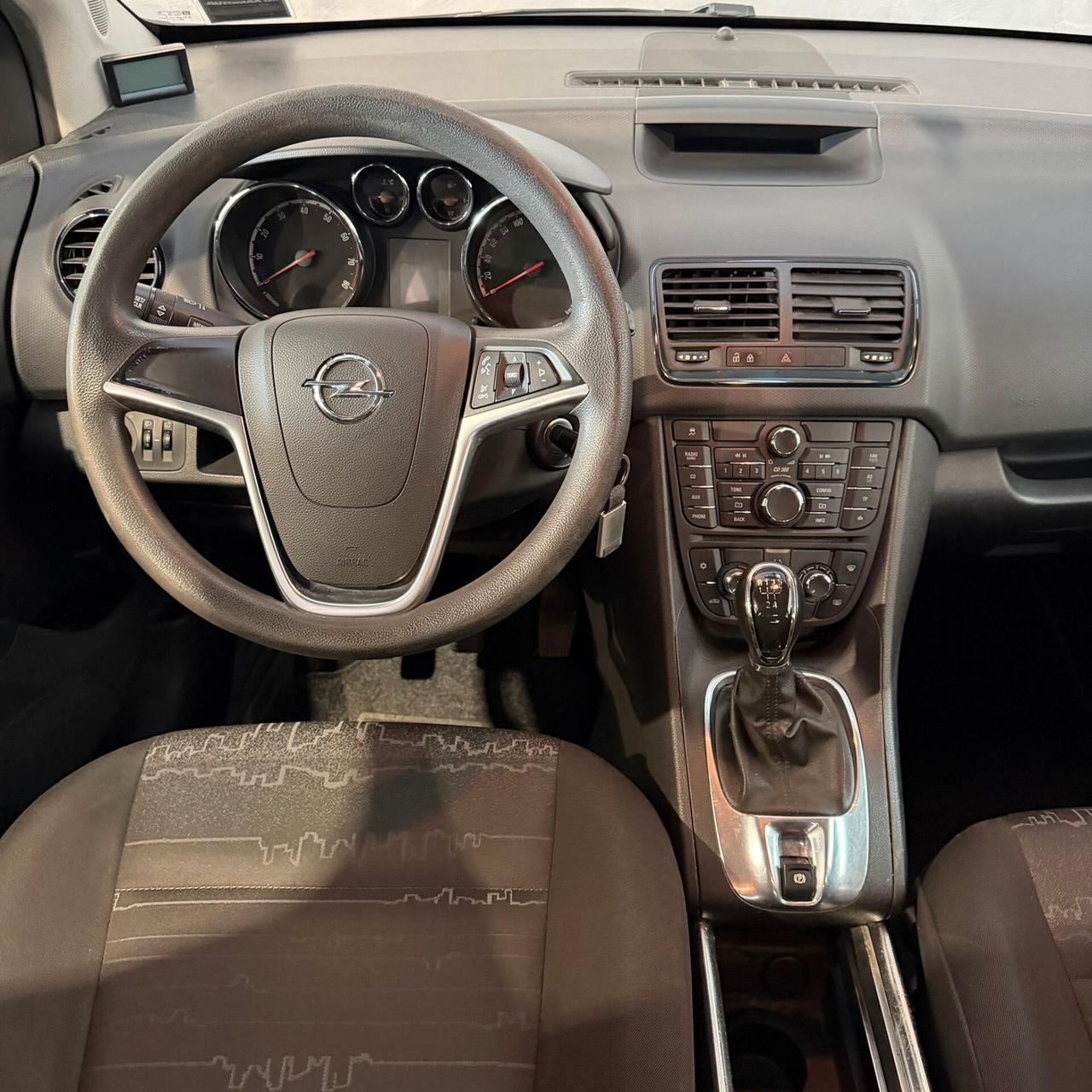 Opel Meriva 1.4 BENZINA NEOPATENTATI